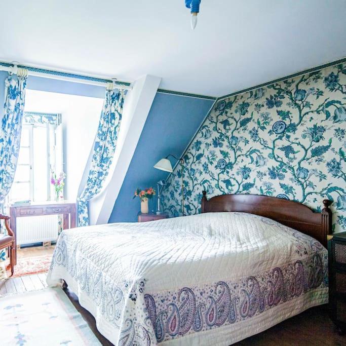 Chateau D'Ardenay Sur Merize Bagian luar foto